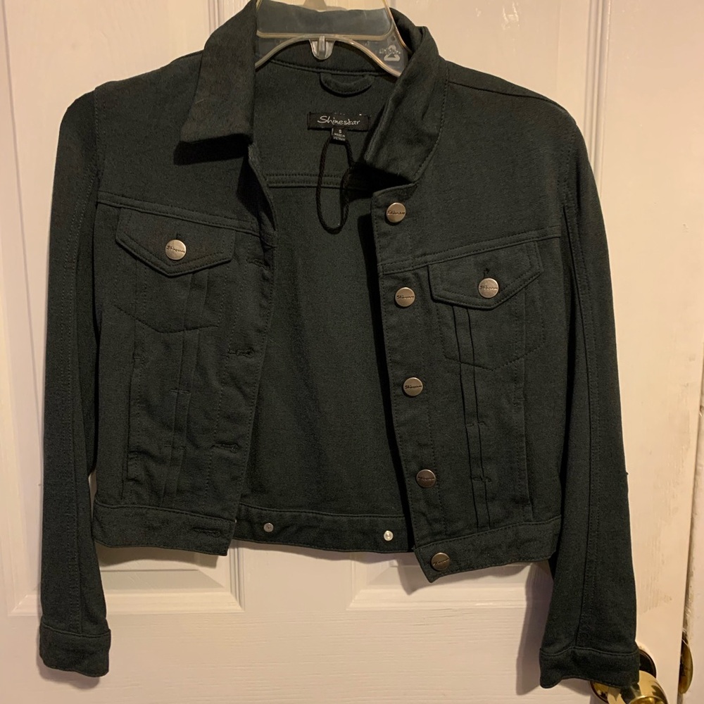 Never worn size small gray button down jacket